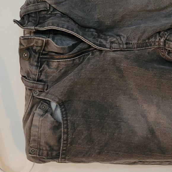 Jeans - Picture 2 of 3